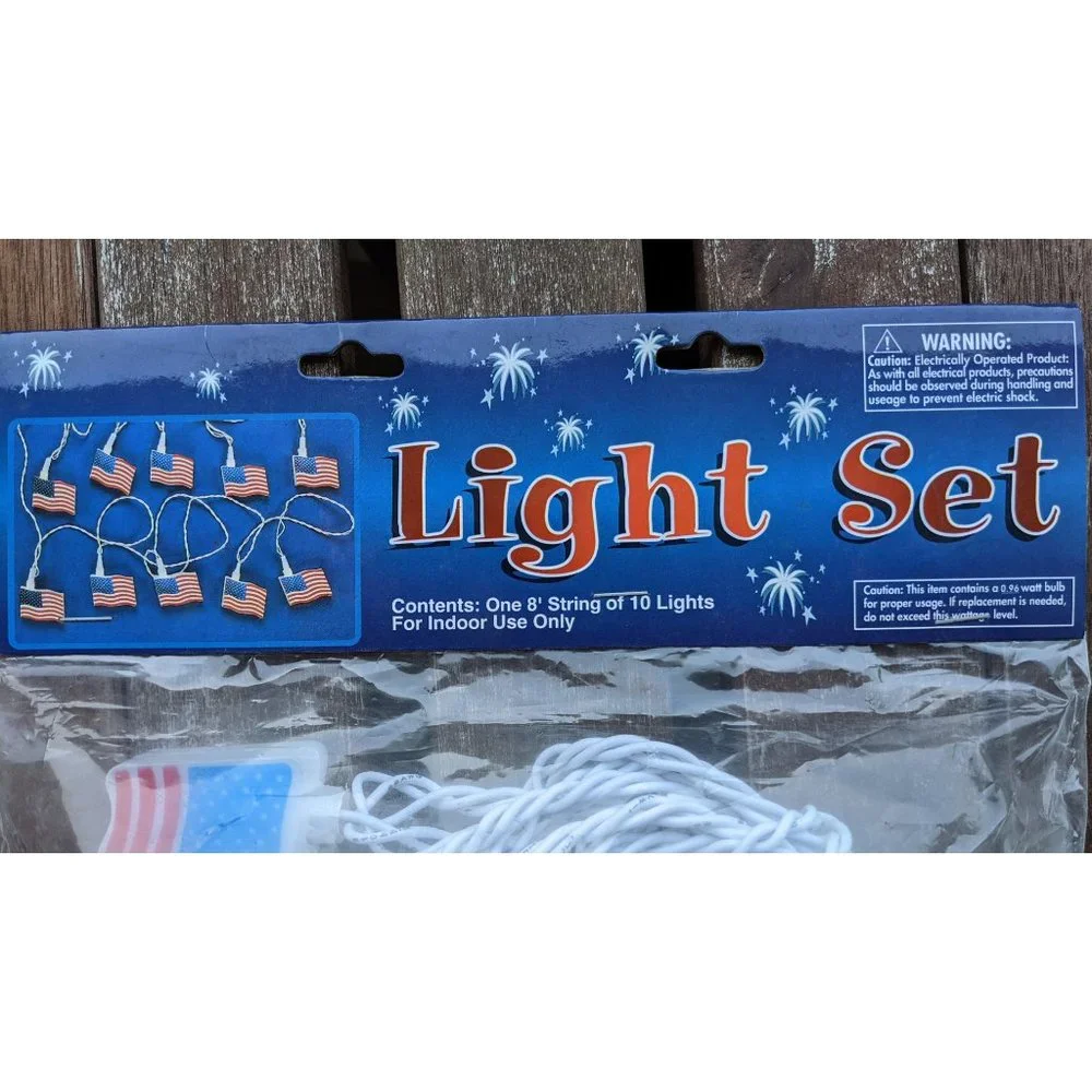💜✨NWT American Flag String Lights